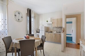 Dining - Apartment 'A'Filiciuzza, Wi-Fi and Air Conditioning (Palermo)