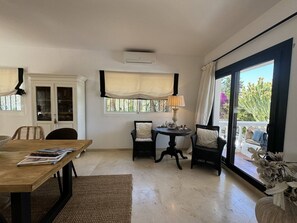 Dining - Villa in Marbella with Private Pool, Gym, and Sea Views (Marbella)