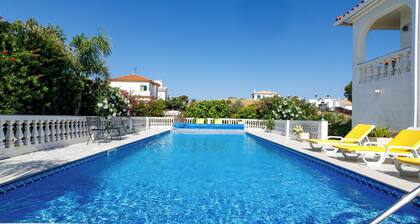 NEW Fantastic 5 bed/4 bath detached Villa, with private swimming pool 168309/AL