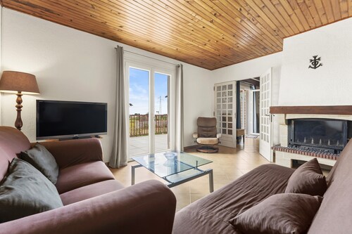 Casa de vacaciones con terraza privada, Wi-Fi y aire acondicionado
