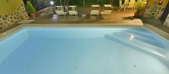 Casa Sebastiana: Holiday Home with Private Pool, Wi-Fi, and Air Conditioning