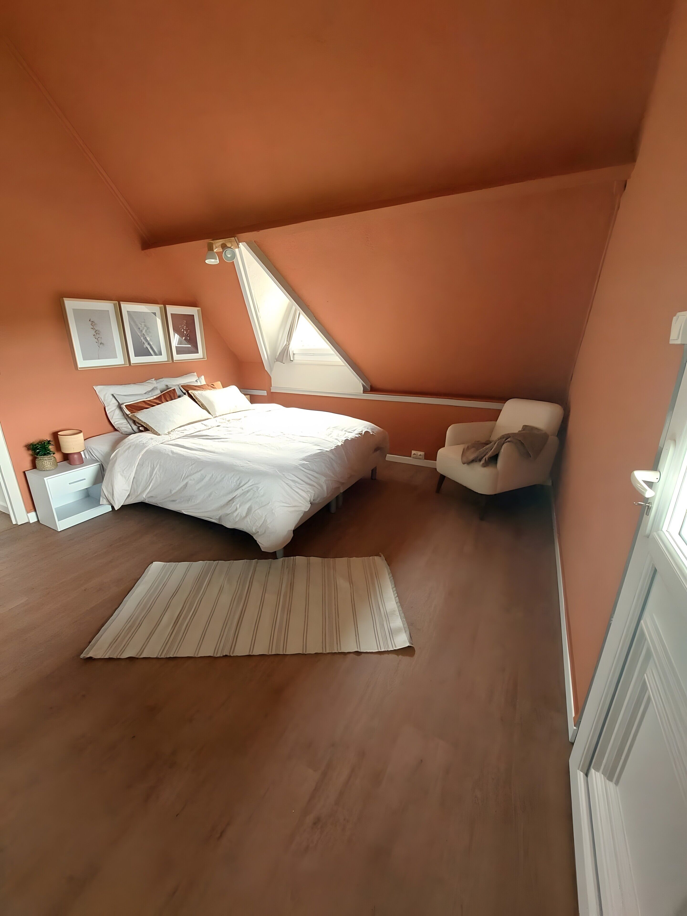 4 sovrum, strykjärn/strykbräda, wi-fi och sängkläder