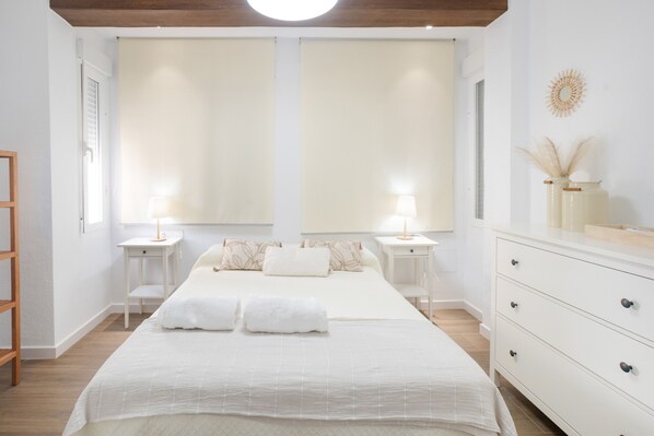 Room - Holiday Home 'Mirador De San Juan De Las Aguilas' with Mountain View, Wi-Fi and Air Conditioning (Aguilas)