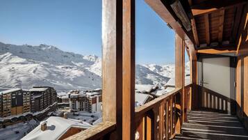 Luxury Chalet, Balcony, Mountain View | Property grounds