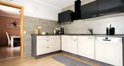 Apartment für 4 Personen, 90 m², mit Bergblick, Gemeinschaftsterrasse und WLAN