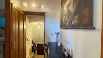 Tripla Comfort, vista collina | Interni