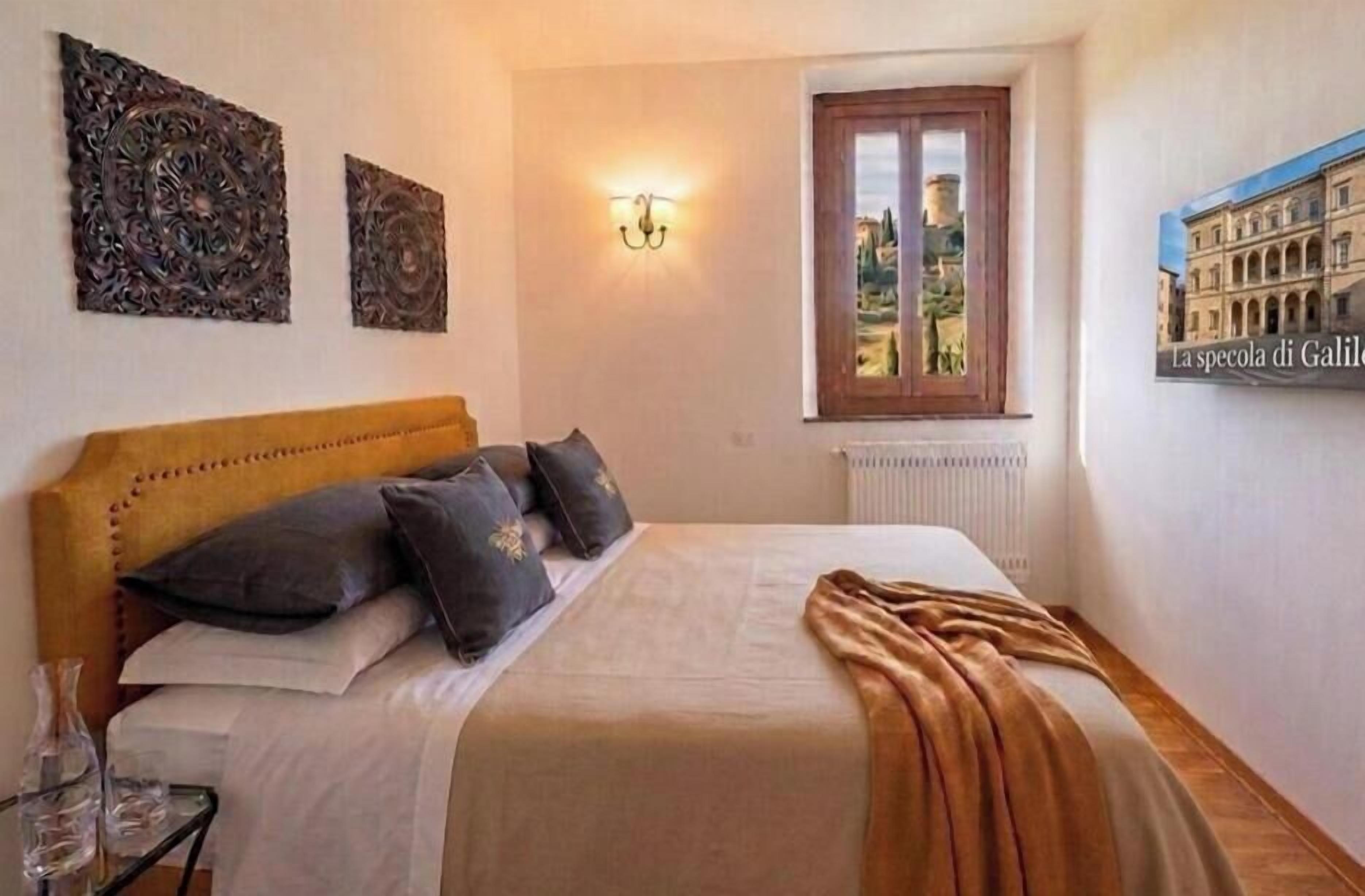 Comfort Triple Room, Hill View