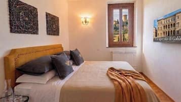 Comfort Triple Room, Hill View