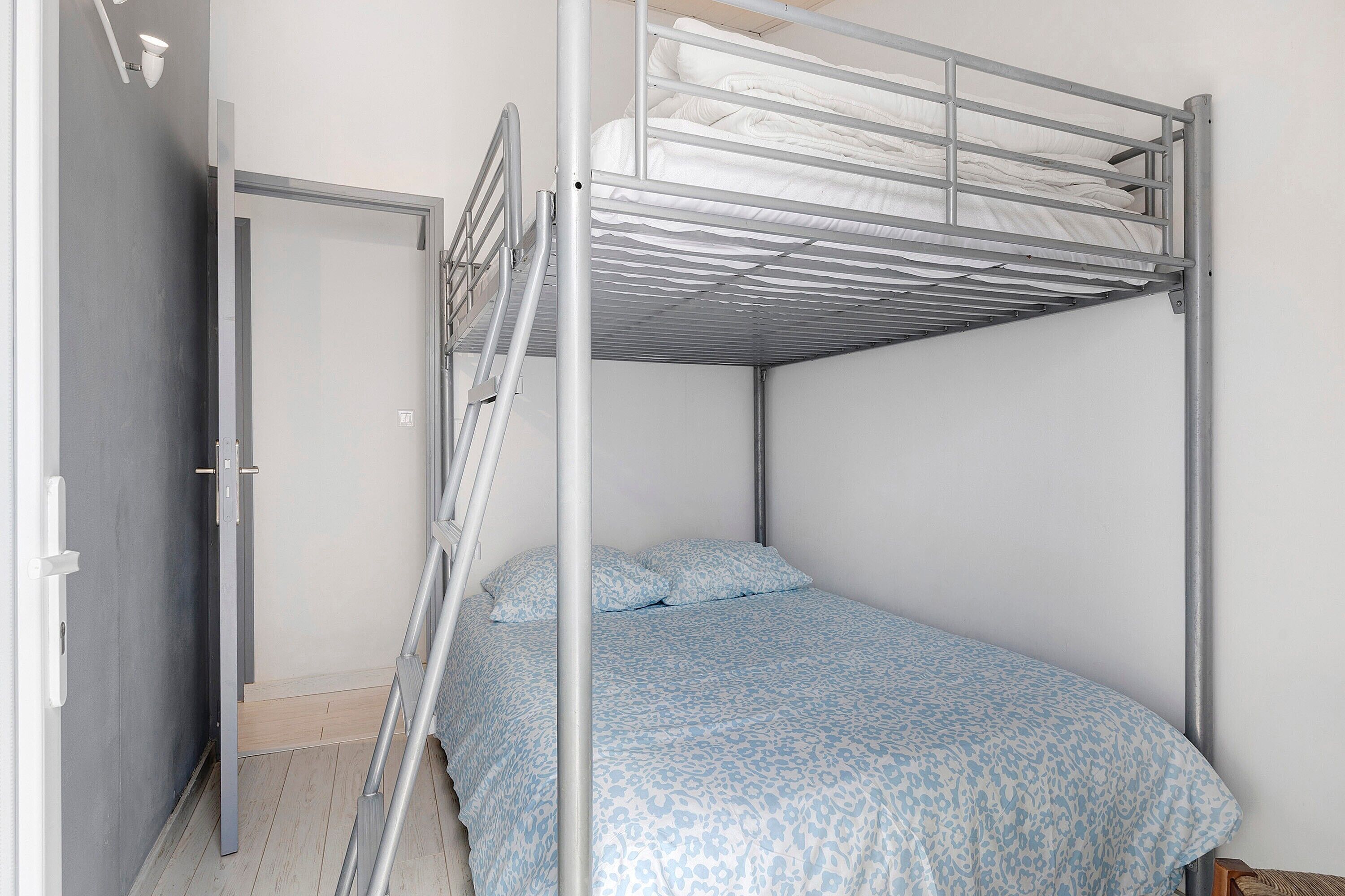 Ferros/tábuas de passar roupa, roupa de cama