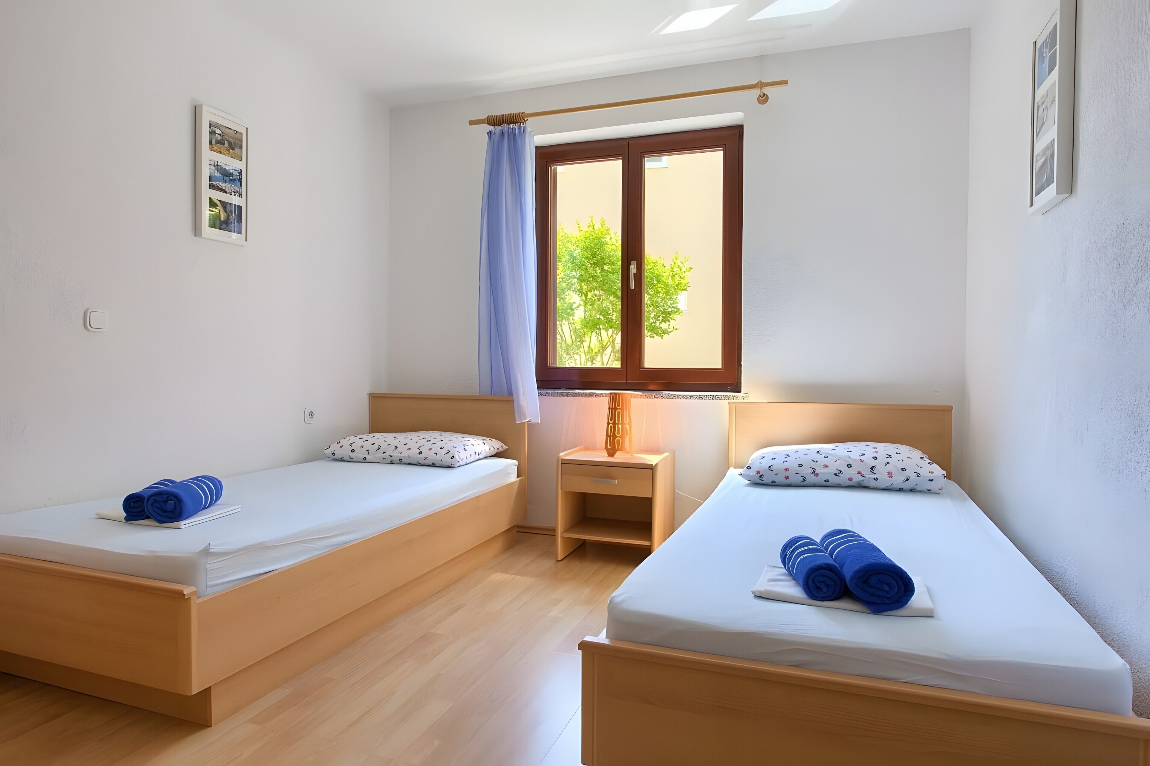 2 Schlafzimmer, Bügeleisen/Bügelbrett, WLAN, Bettwäsche
