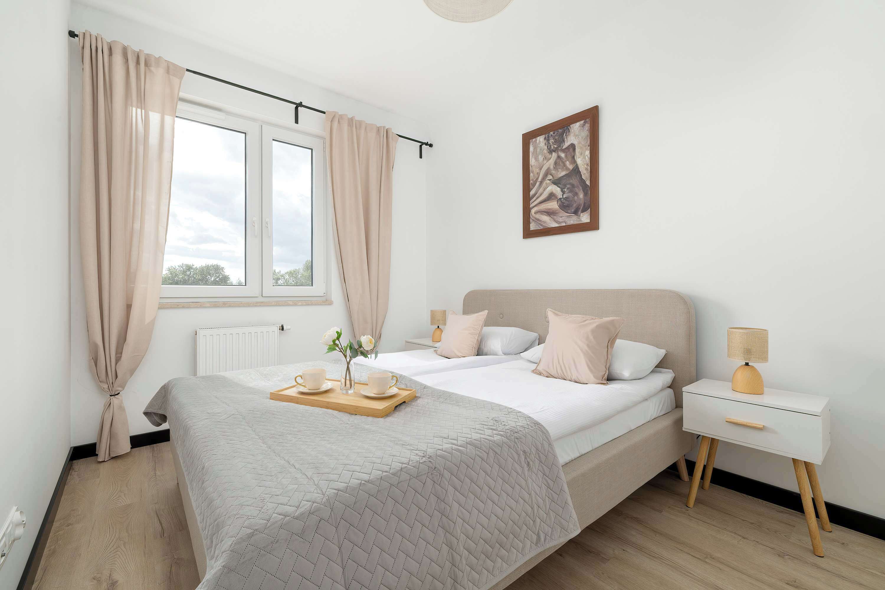Desk, iron/ironing board, travel crib, WiFi