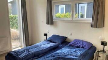 House | 2 bedrooms, individually furnished