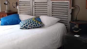 WiFi, bed sheets