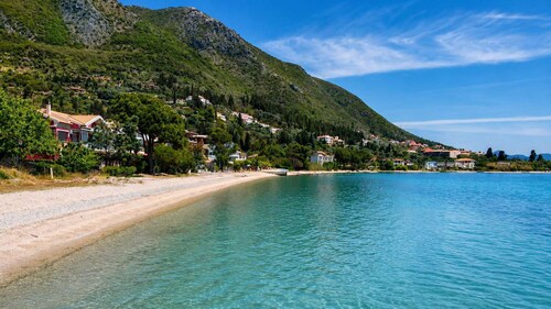 Boukamvillia Apartment Just 500m From Nidri Beach