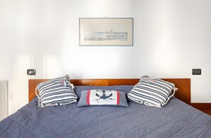 Room - Sea View Suite Eventi Felici Apartment with Terrace, Wi-Fi and Air Conditioning (Bari)