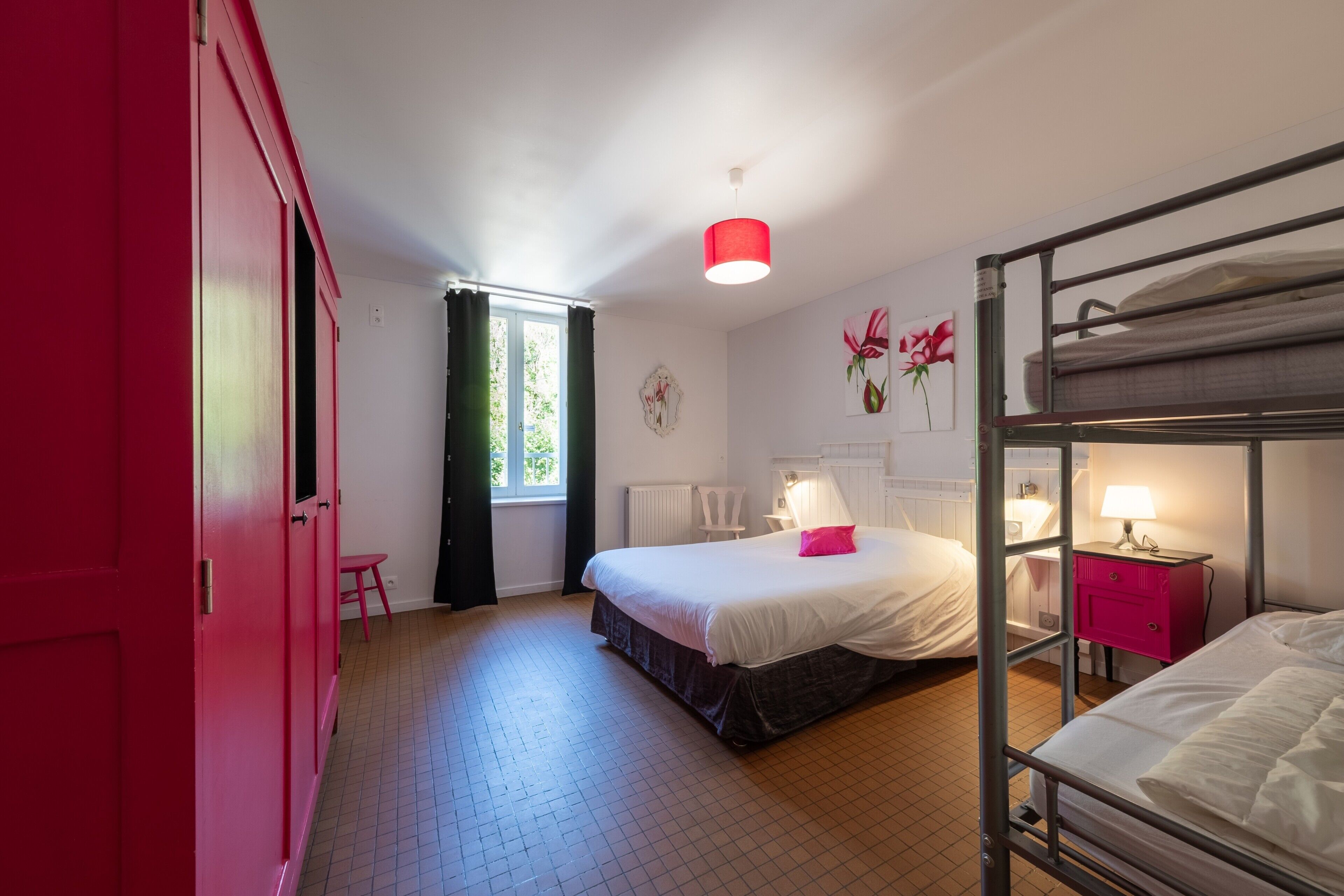 12 Schlafzimmer, WLAN, Bettwäsche