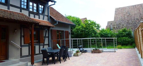 Holiday Home “La Maison De Mediovilla” with Private Terrace, Garden & Wi-Fi