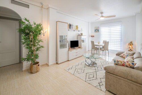 Peaceful Apartment 200 m from Villananitos Beach