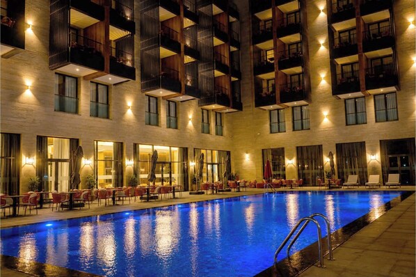 Indoor pool, outdoor pool - Hotel Deauville (El Jadida)