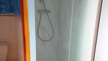 Dusche, Haartrockner