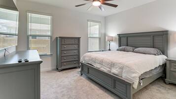 House (4 Bedrooms) | Interior