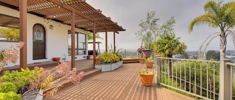 單棟房屋 (4 Bedrooms) | 住宿正面