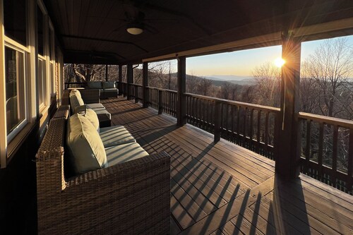 Shenandoah NP Escape w/ Deck: Hike, Soak + Fish