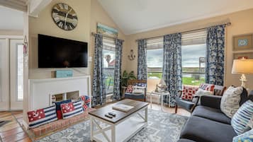 Apartment (2 Bedrooms) | Front of property