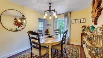 Rumah (3 Bedrooms) | Interior