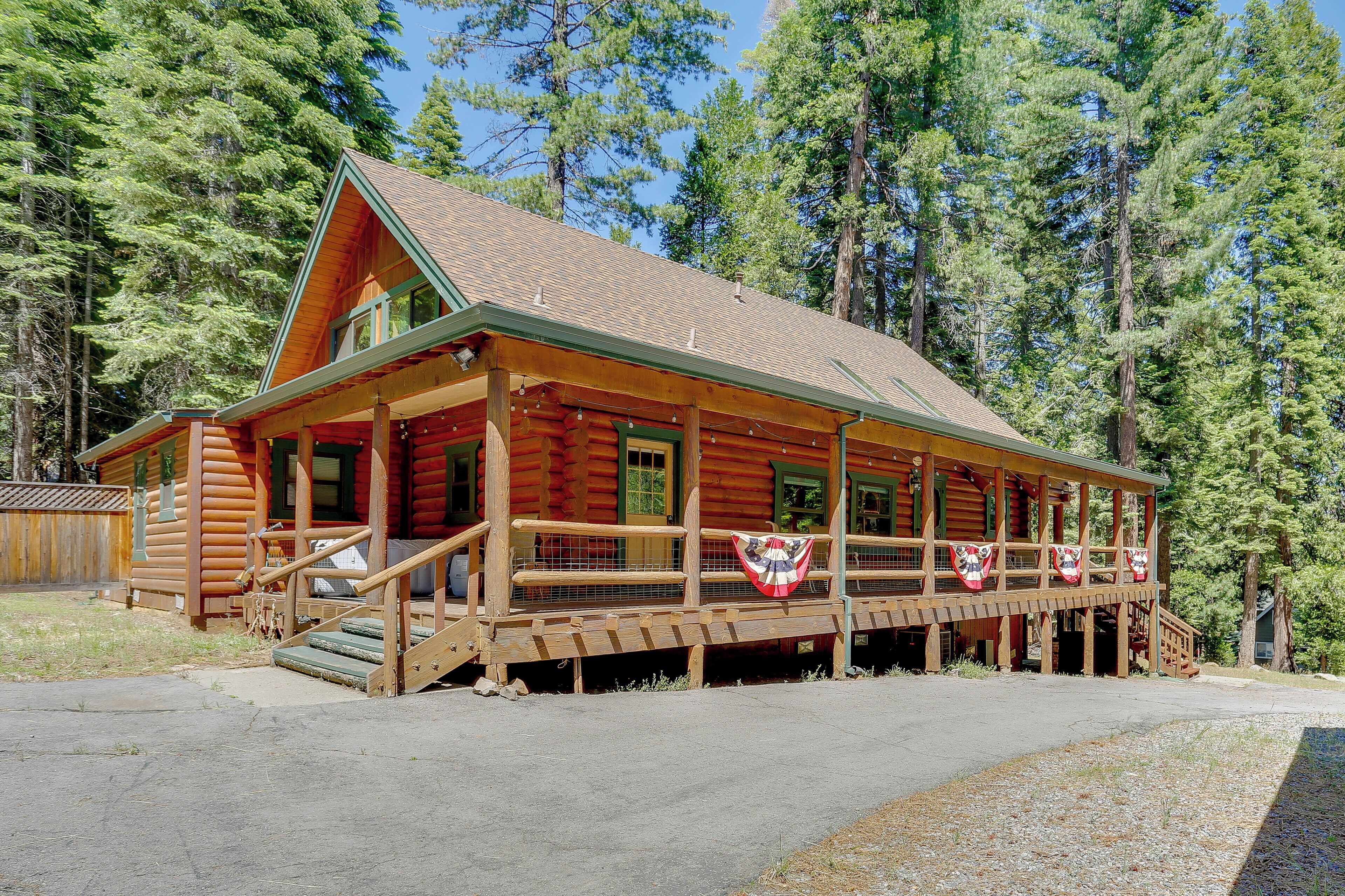 House (3 Bedrooms) | Front of property