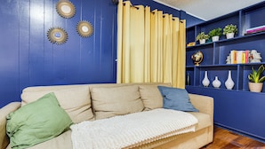 Apartemen (0 Bedroom) | Bagian depan properti
