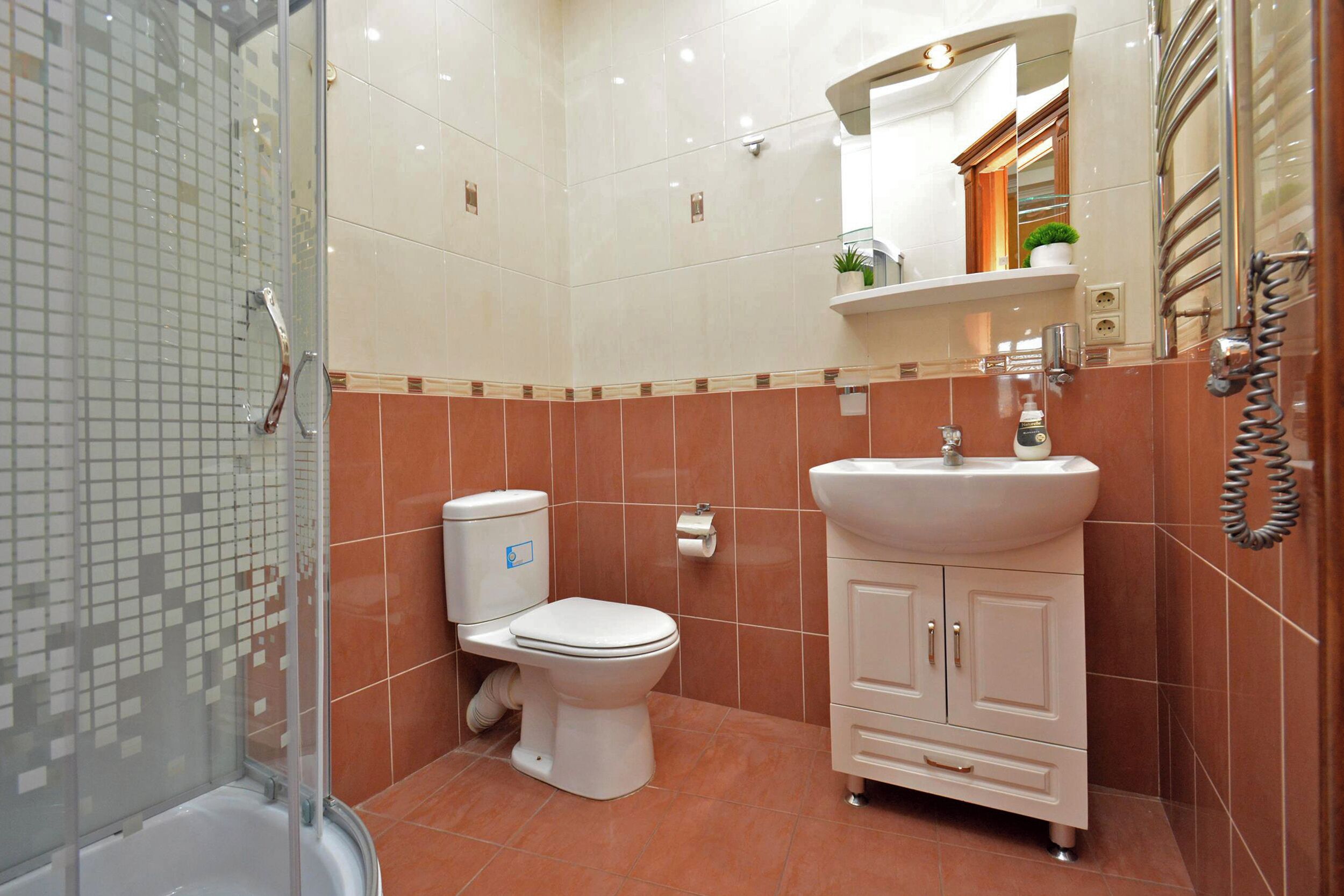 Apartment, 2 Bedrooms, Balcony | Bathroom