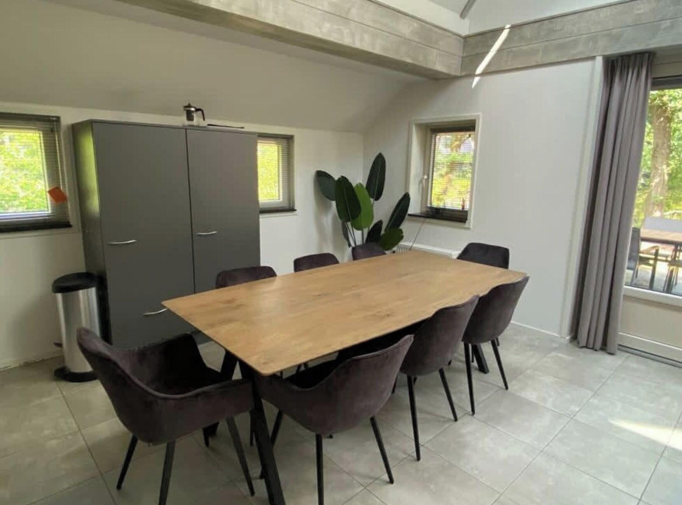 Villa | Dining