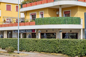 Dettaglio esterni