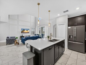 Interior - Modern Championsgate Pool Villa Waterparks! Disney. 616 (Kissimmee)