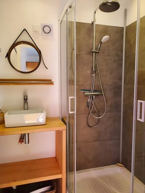 Dusche, Haartrockner