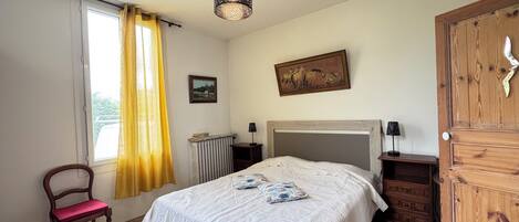 2 bedrooms, free WiFi