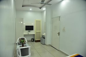 Deluxe Double Room | Interior - The Park View Amritsar (Amritsar)