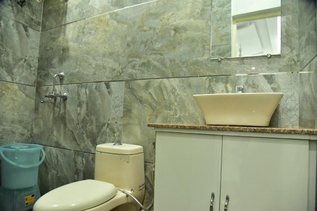 Deluxe Double Room | Bathroom