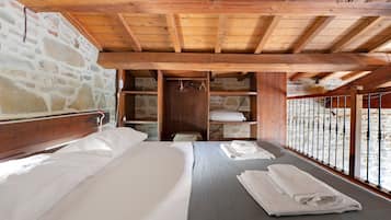 WiFi, bed sheets