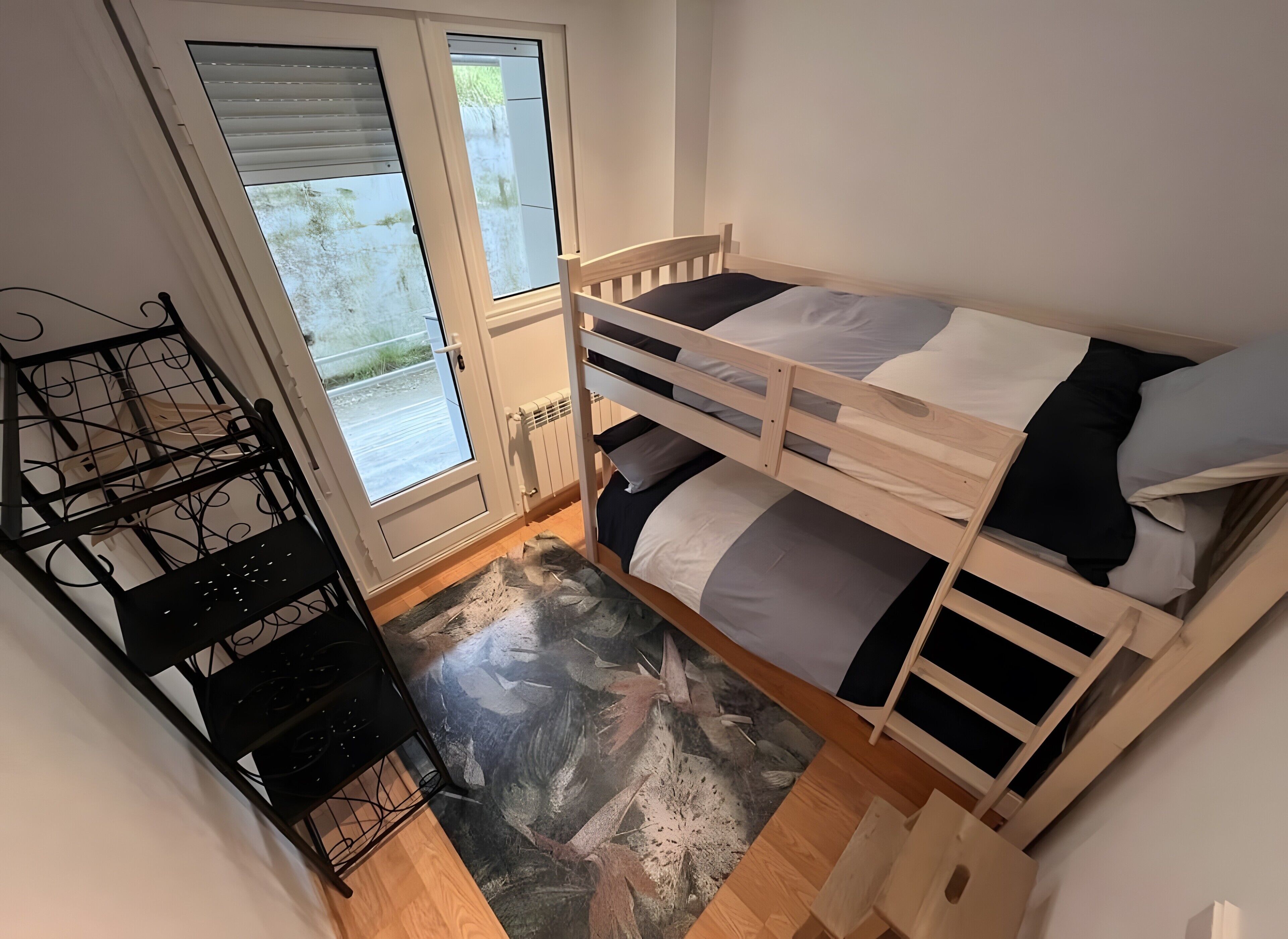 Silitysrauta/-lauta, vuodevaatteet