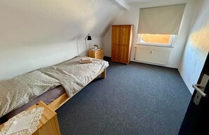 WiFi - Maria’s Apartment in Lohr am Main – Comfortable Stay for 4 Guests (Lohr a. Main)