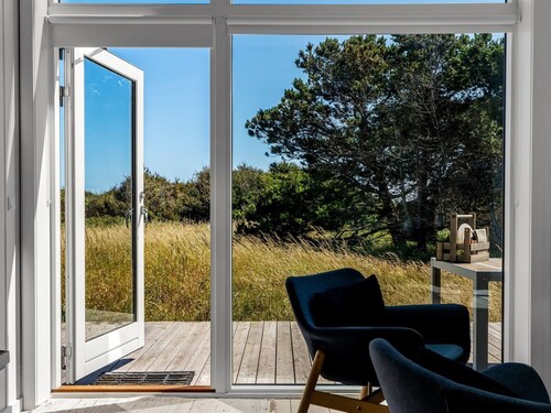"Toska" - 800m from the sea by Interhome