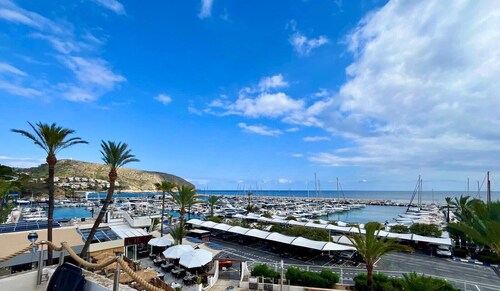 Exclusive Marina Loft with Private Rooftop Terrace & Stunning Sea Views