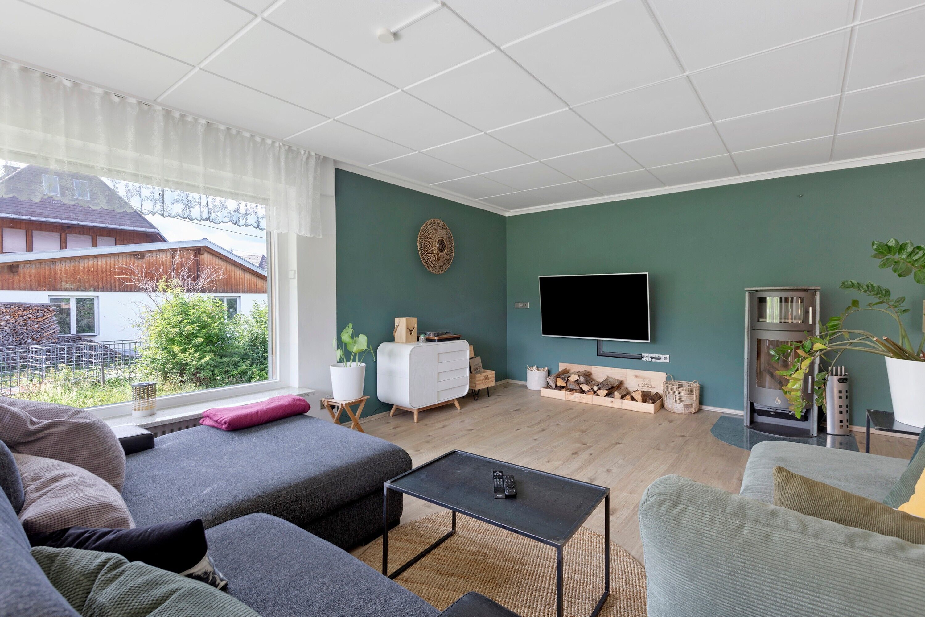 Fernseher, Kamin
