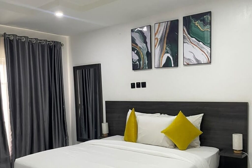5 chambres, bureau, fer et planche à repasser, Wi-Fi gratuit