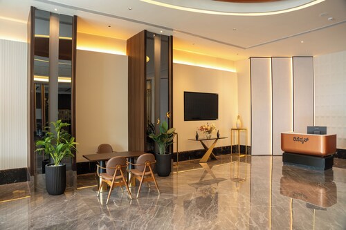 RG Grand Hotel & Convention