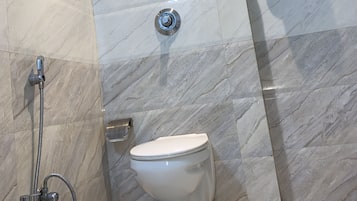 Deluxe-Zimmer, Nichtraucher, Stadtblick | Badezimmer