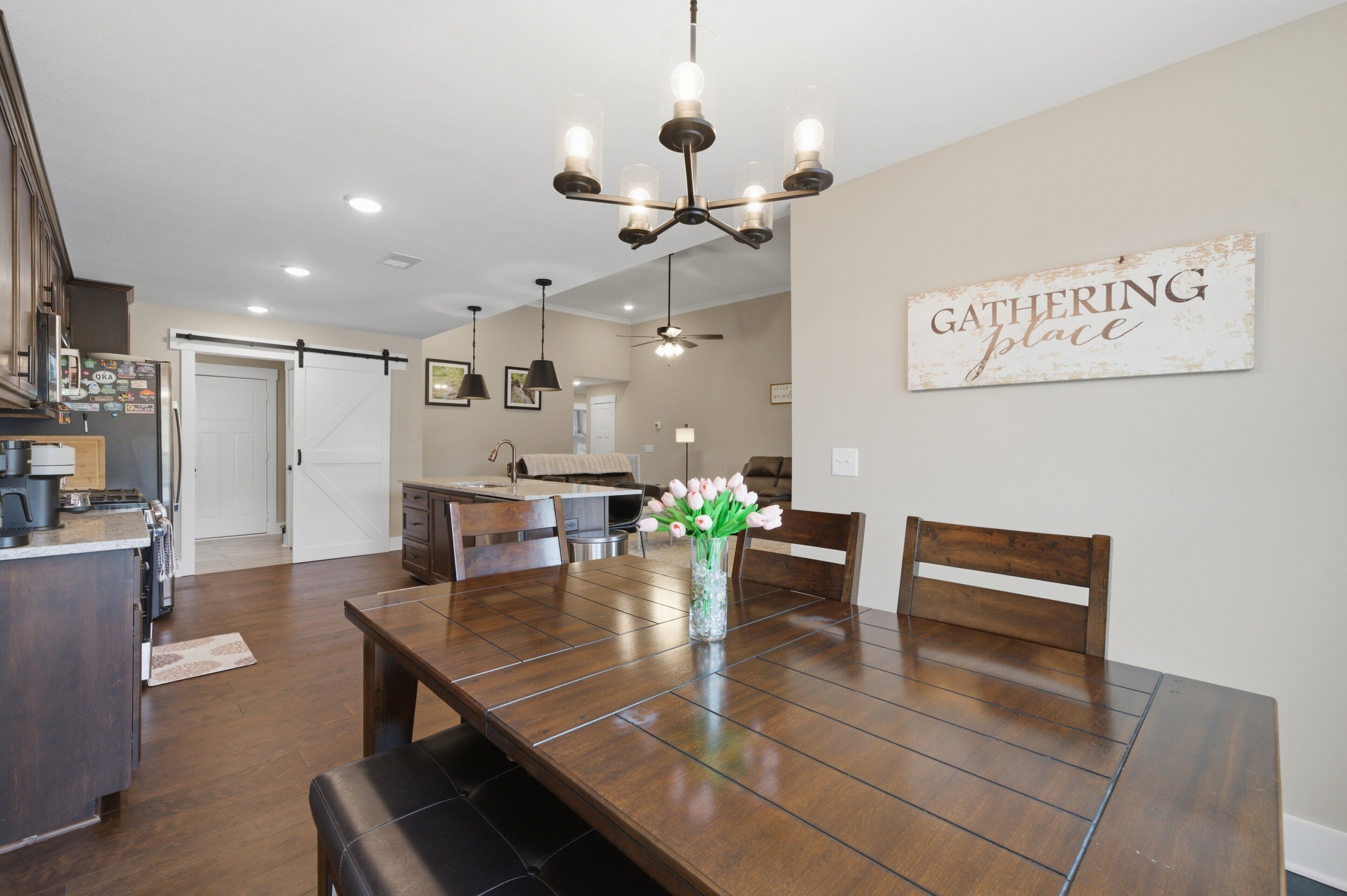 House, 3 Bedrooms | Dining