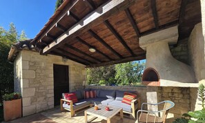 Terrace/patio - House with private pool, pets allowed - 10 guests (Saint-Pancrace)